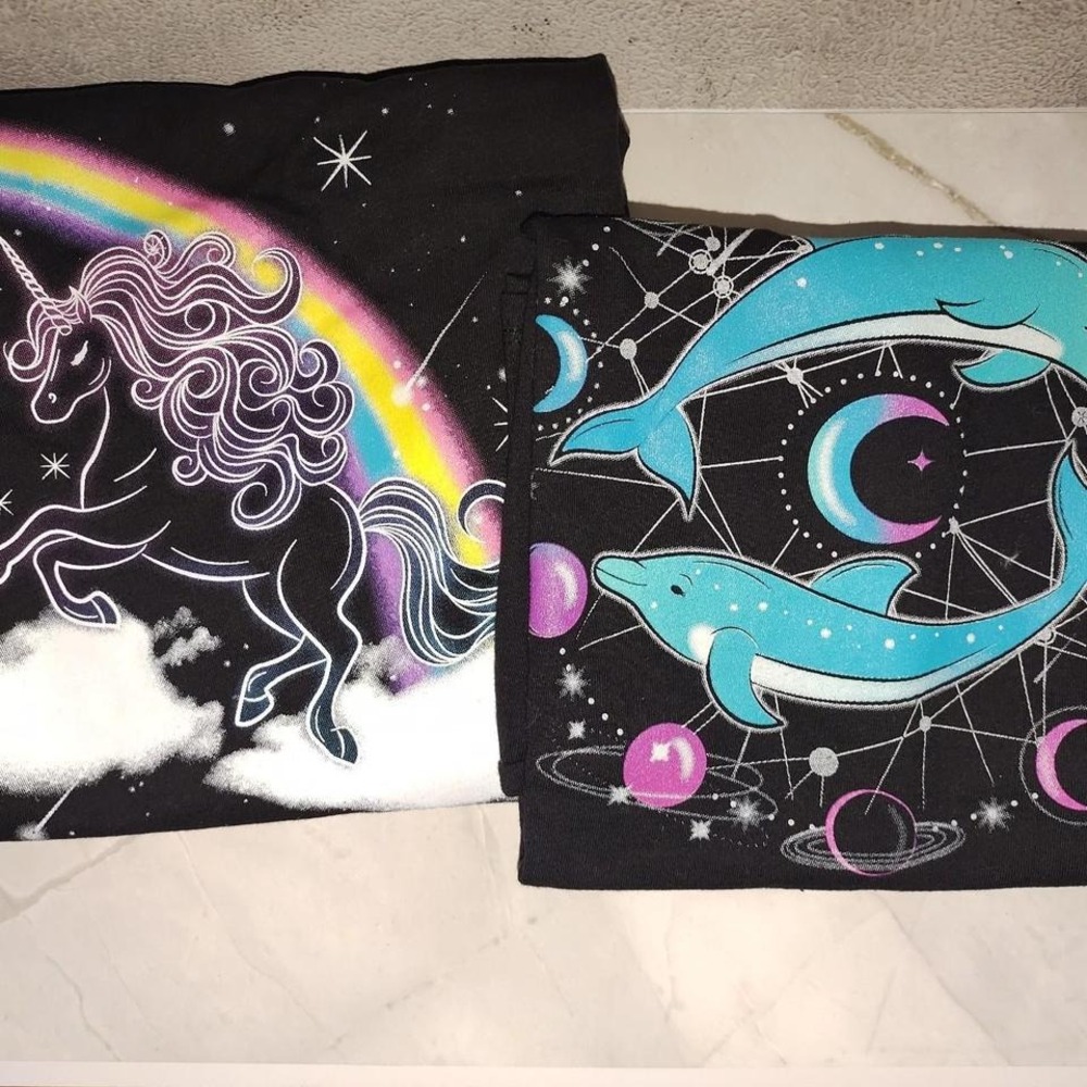 Girls size large Graphic‎ tee bundle